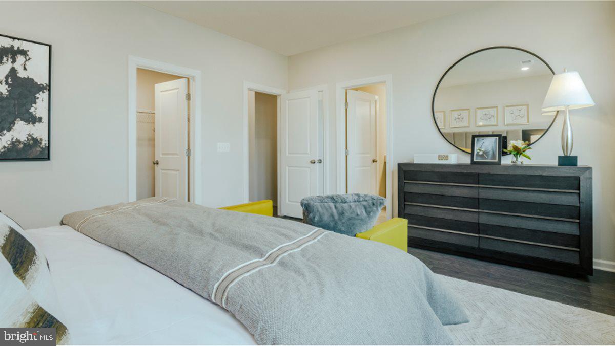 WESTSIDE AT SHADY GROVE METRO - Residential