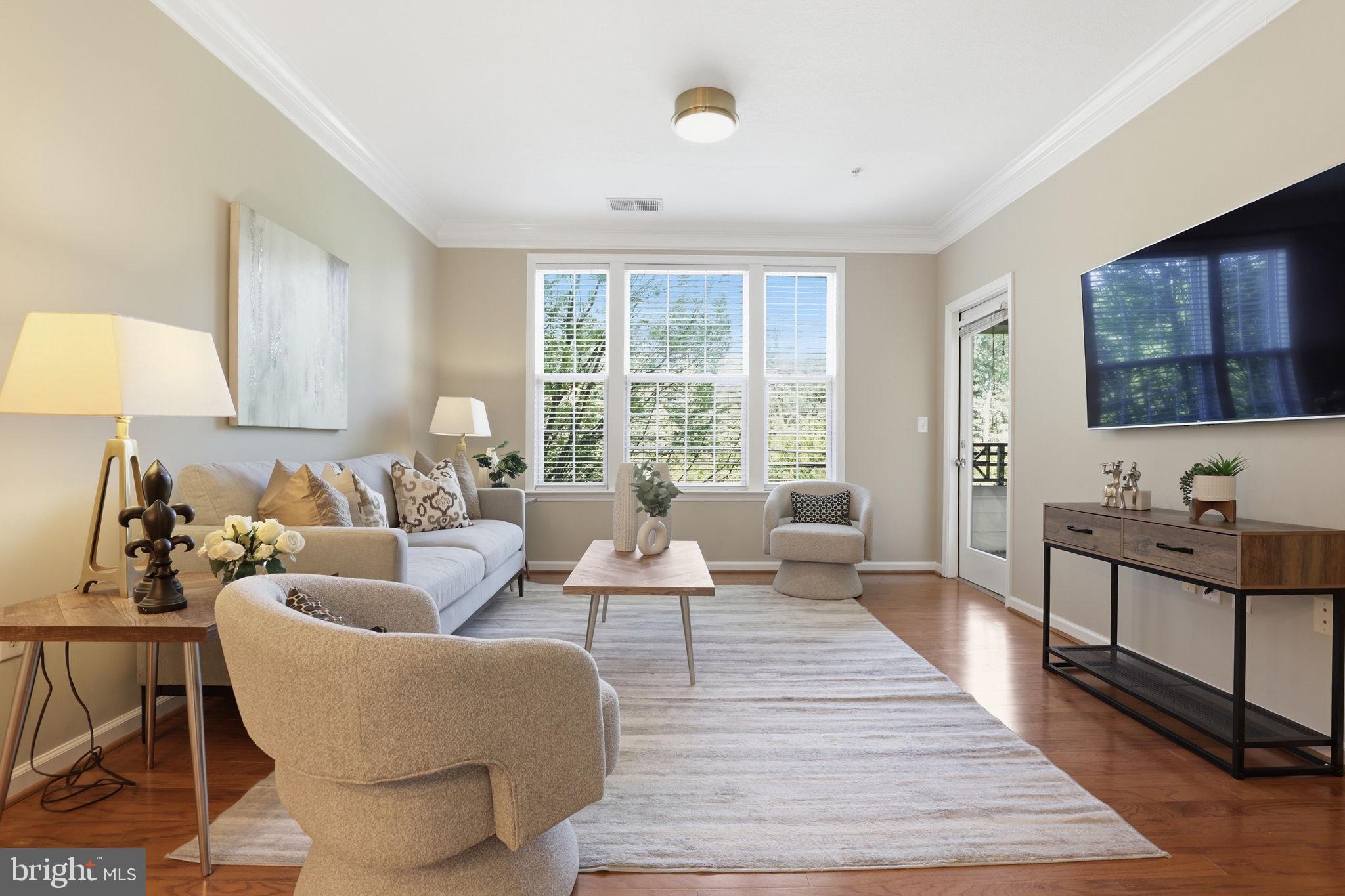 KENTLANDS - Residential