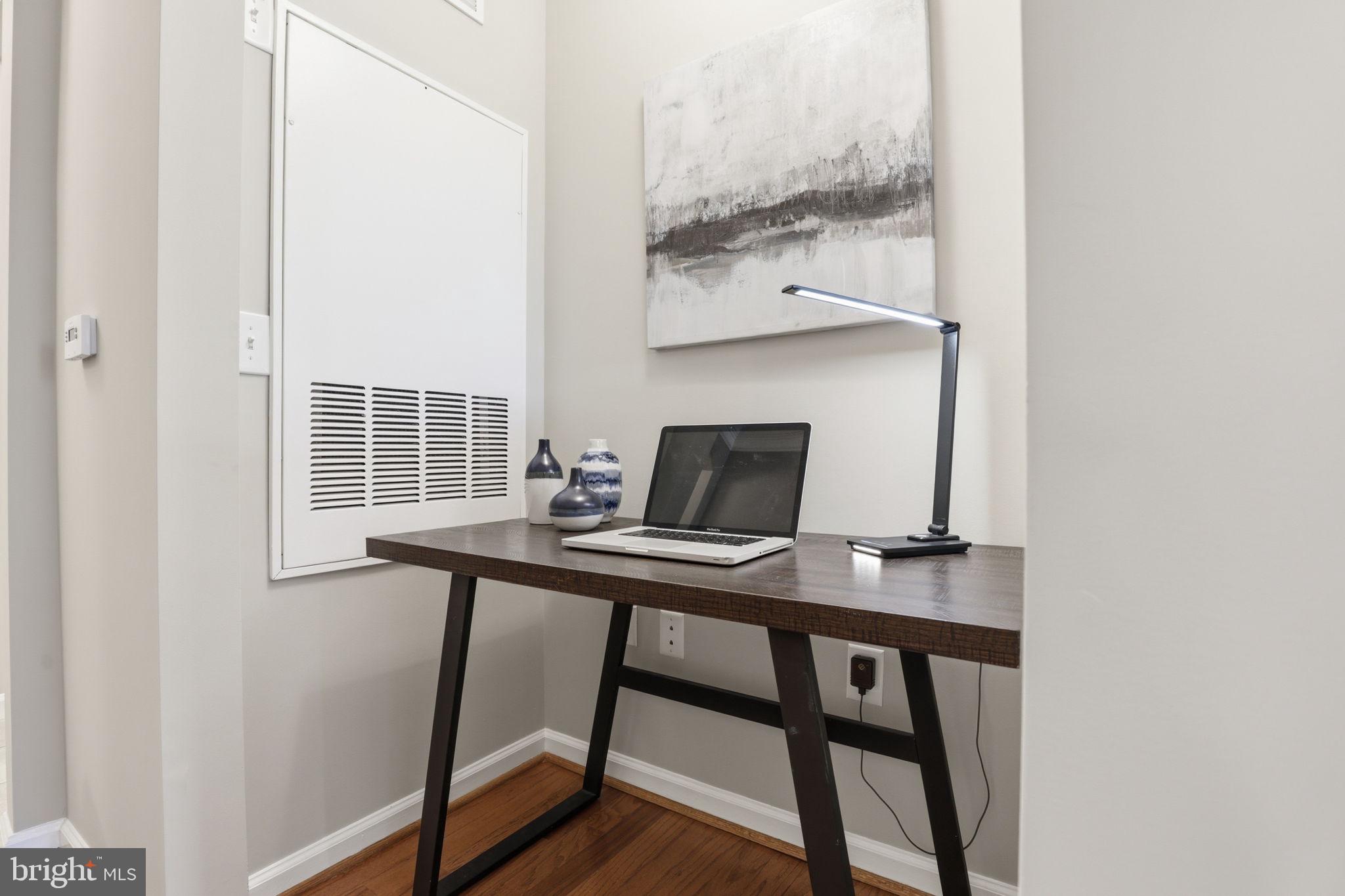 KENTLANDS - Residential