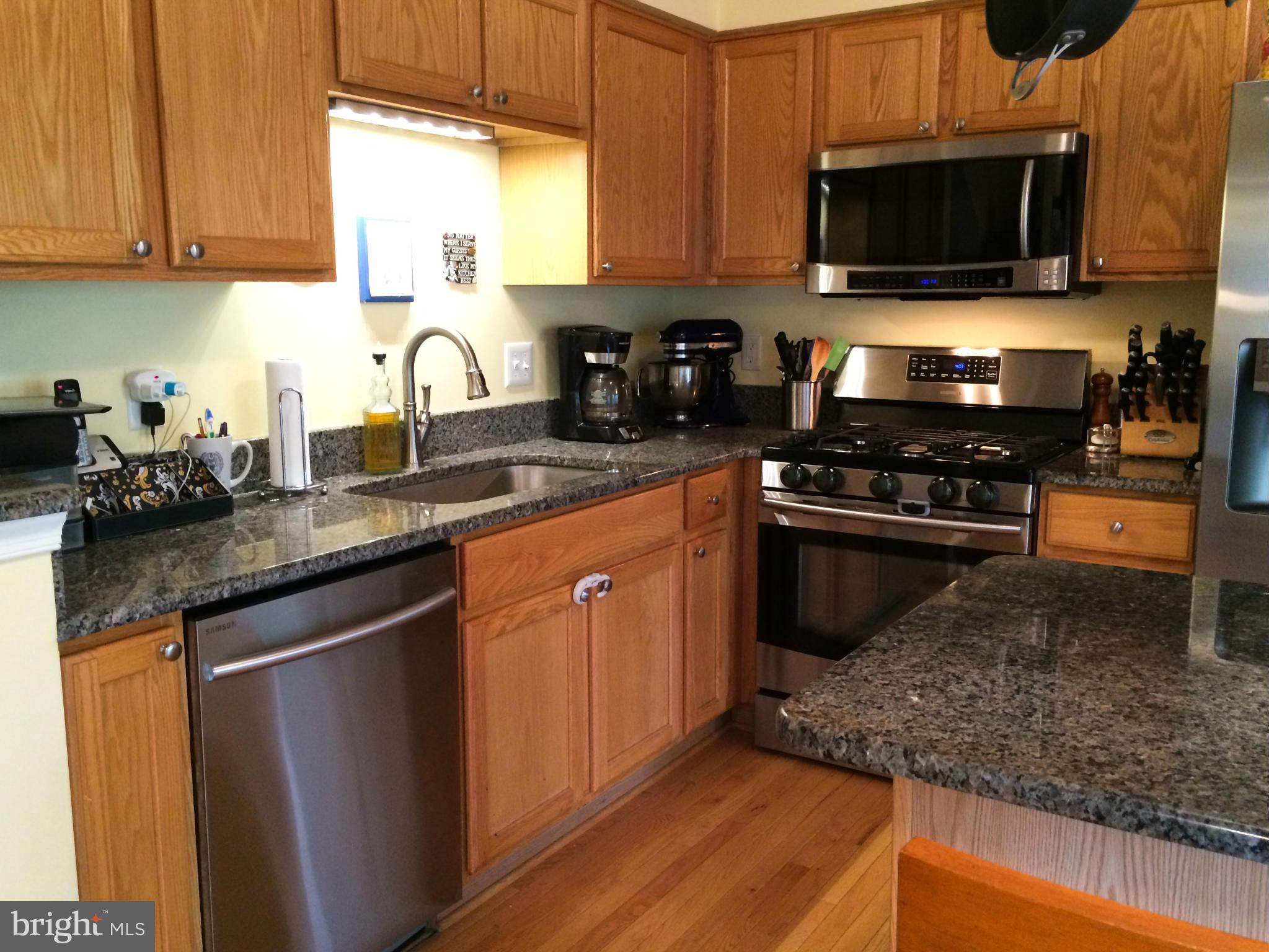 PINEY ORCHARD - Residential