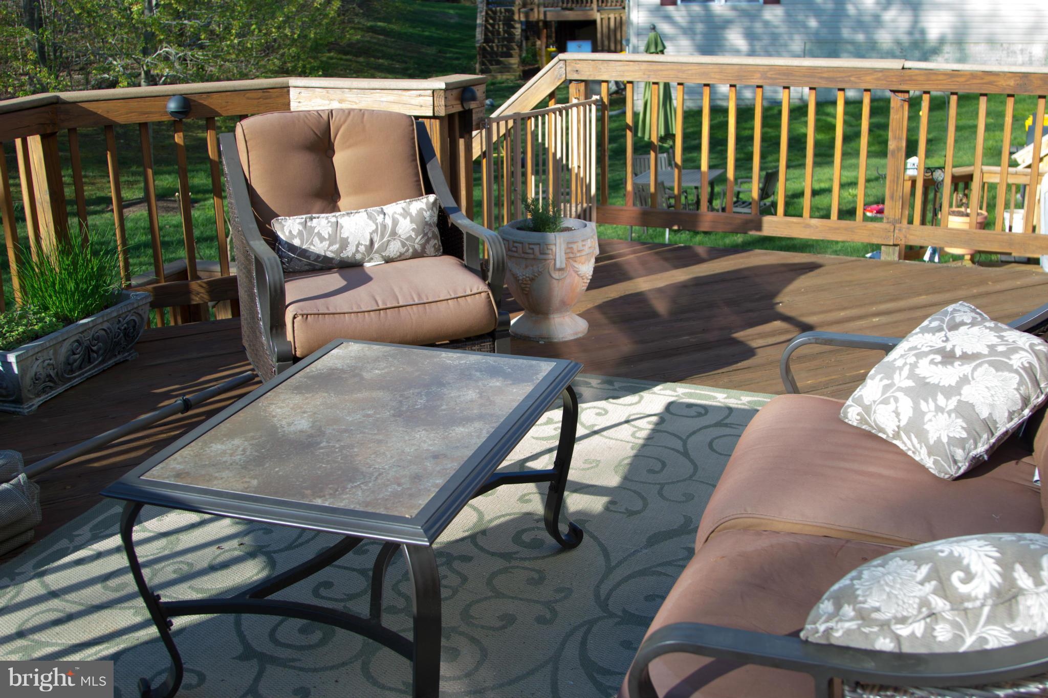 PINEY ORCHARD - Residential