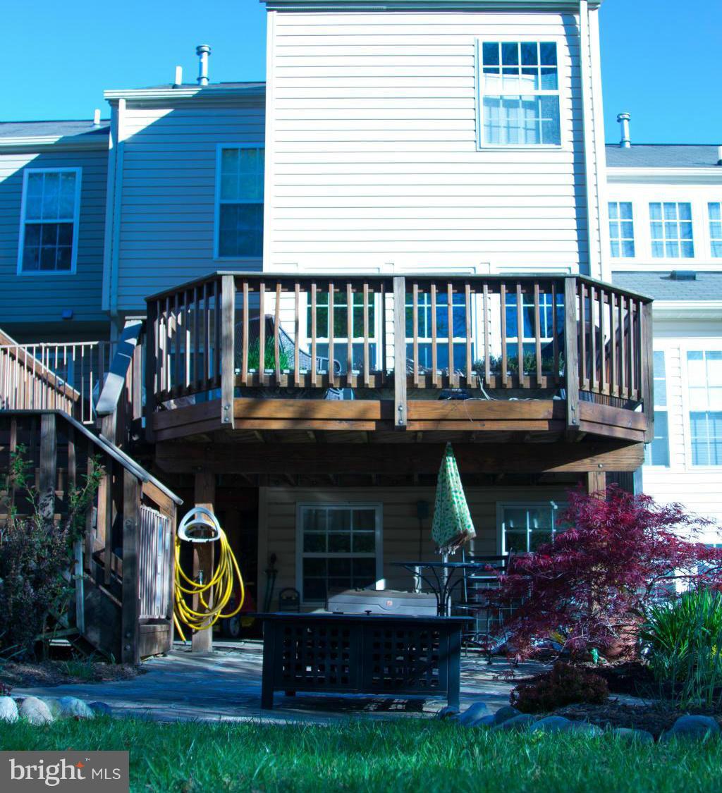 PINEY ORCHARD - Residential