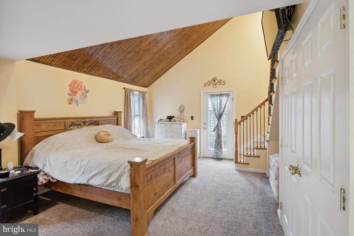 BRIARWOOD - Residential