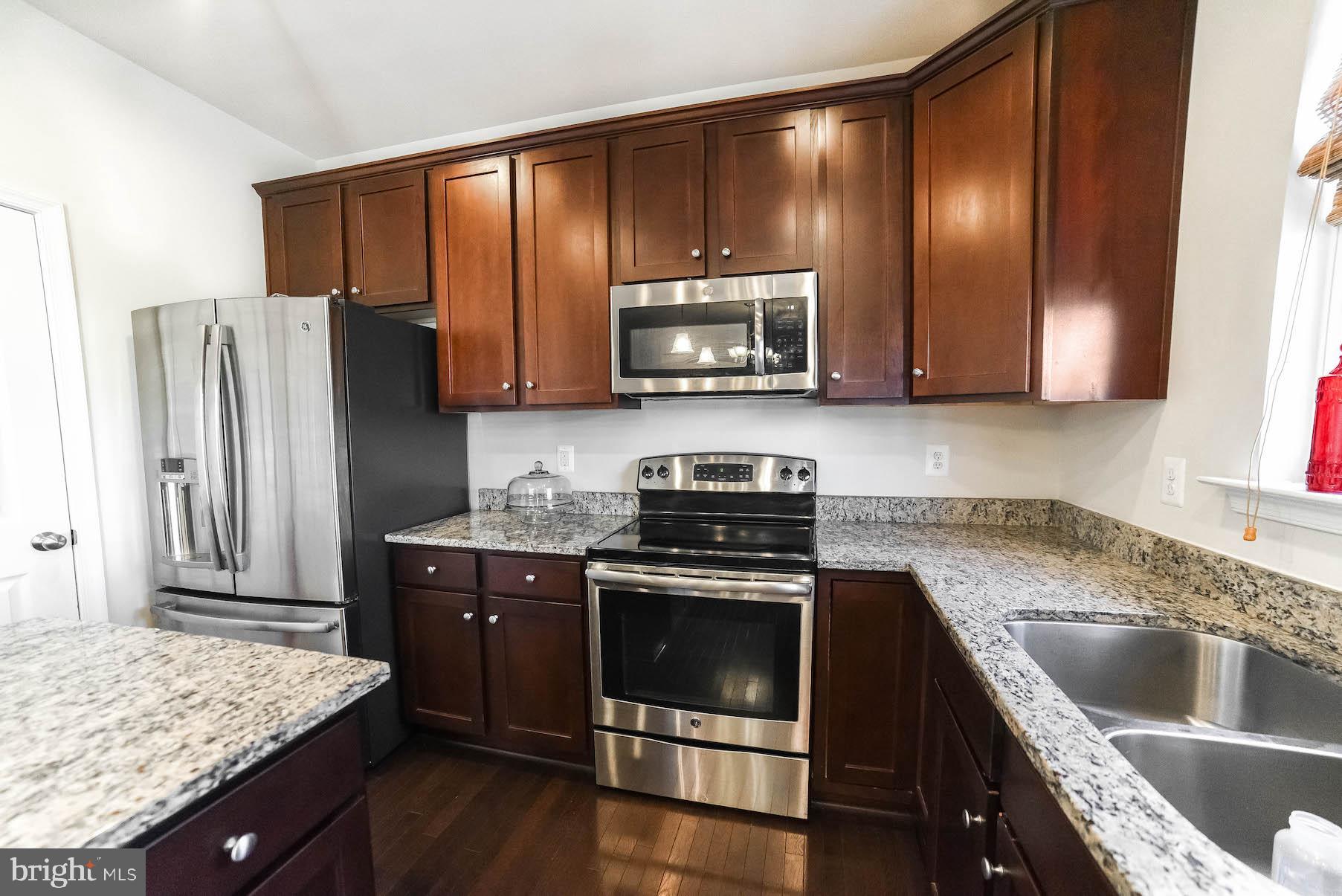 GREENBRIER - Residential Lease