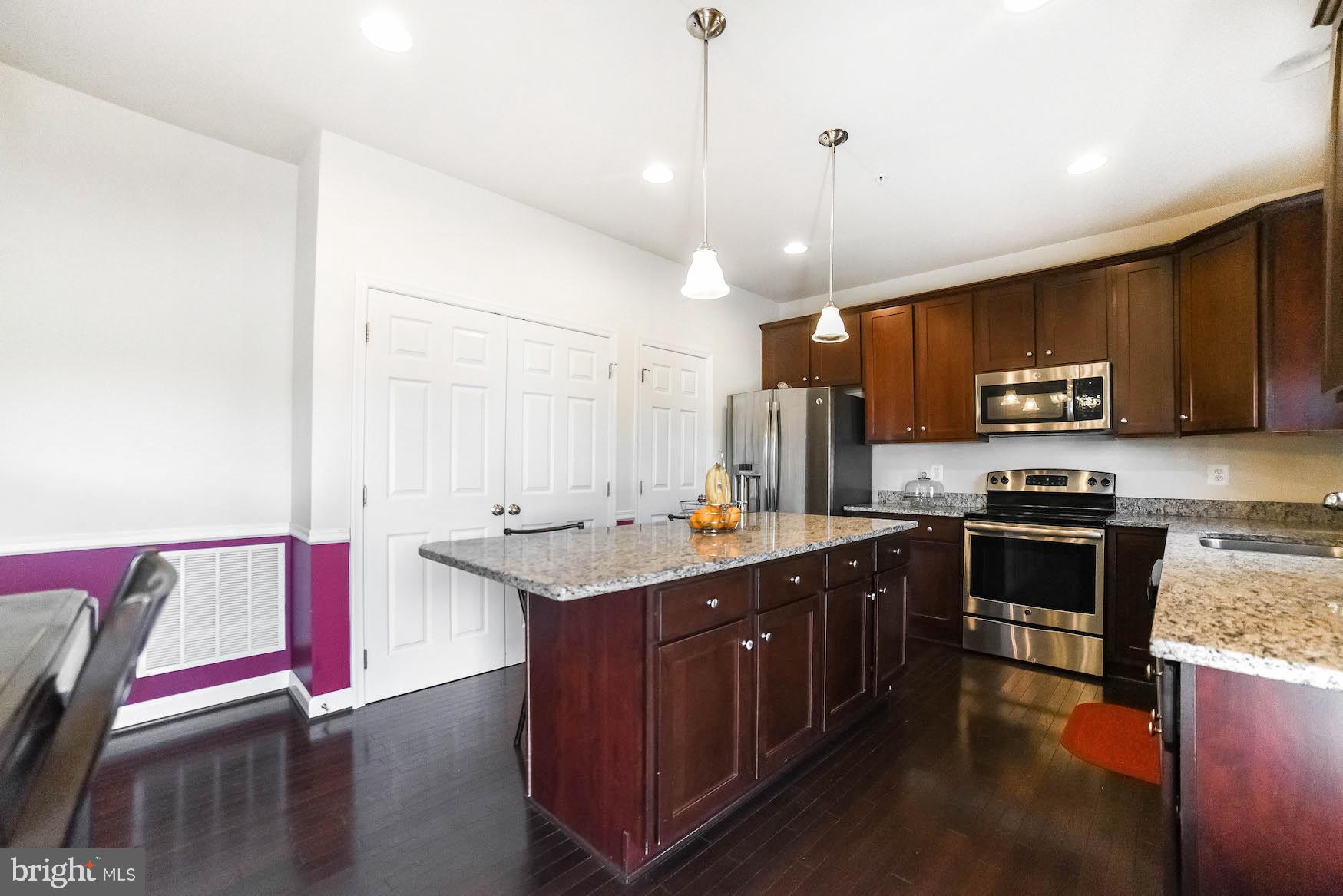 GREENBRIER - Residential Lease