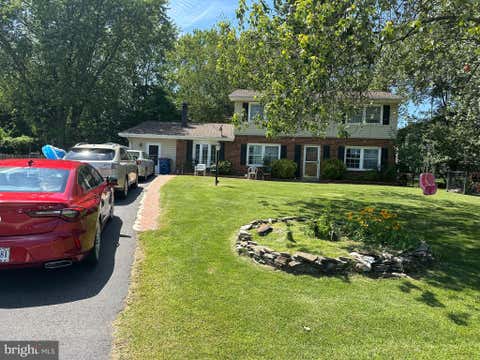 Photo of 503 Lee Court, STERLING, VA 20164 (MLS # VALO2133592)
