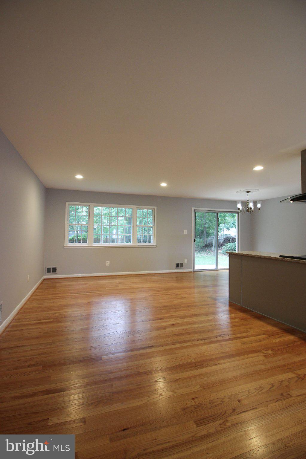 2391 CEDAR LANE