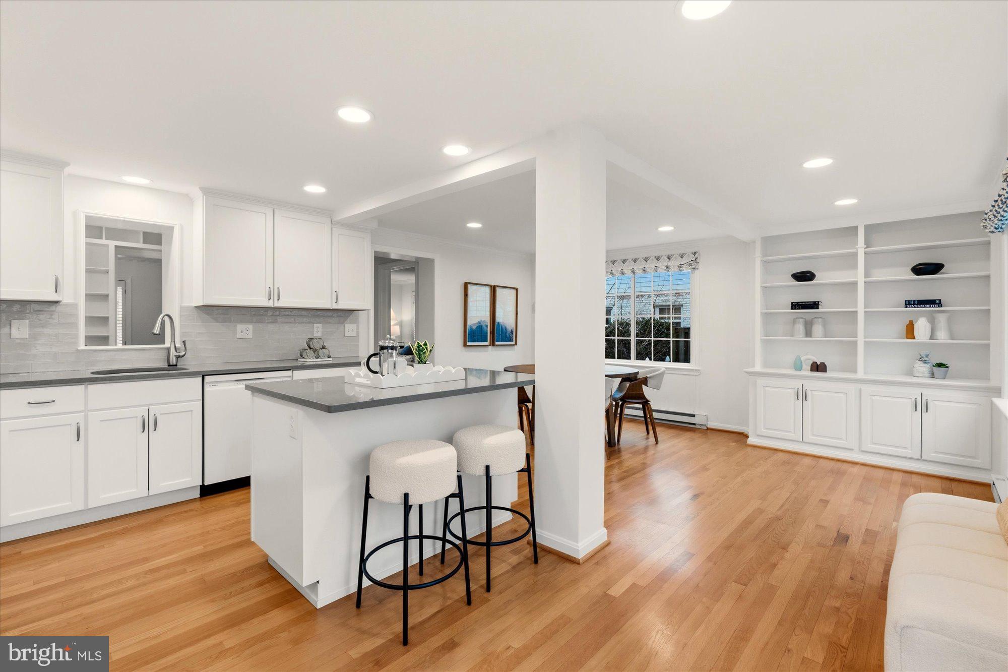 BRADDOCK HEIGHTS - Residential