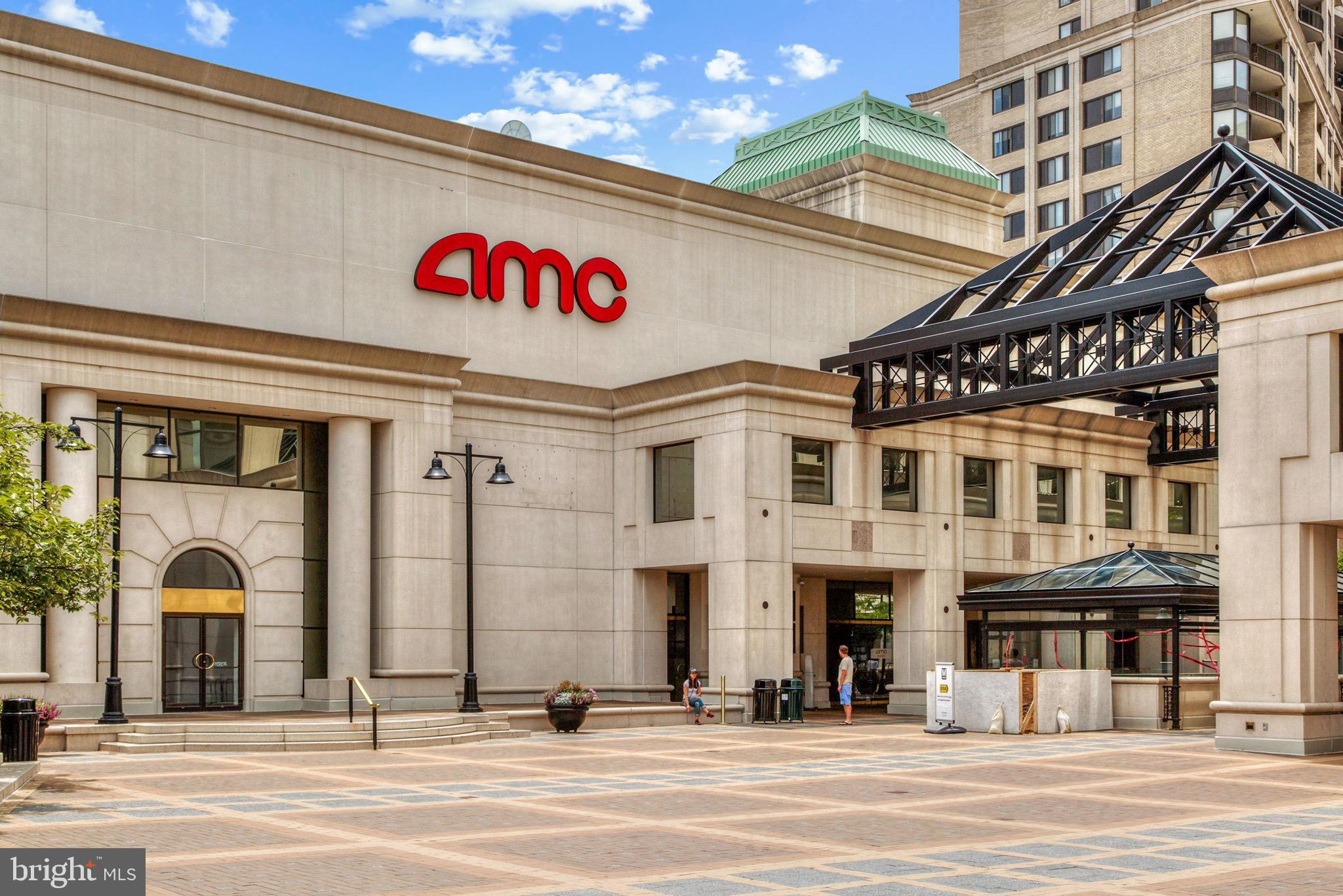 RESIDENCES AT STATION SQUARE - Residential