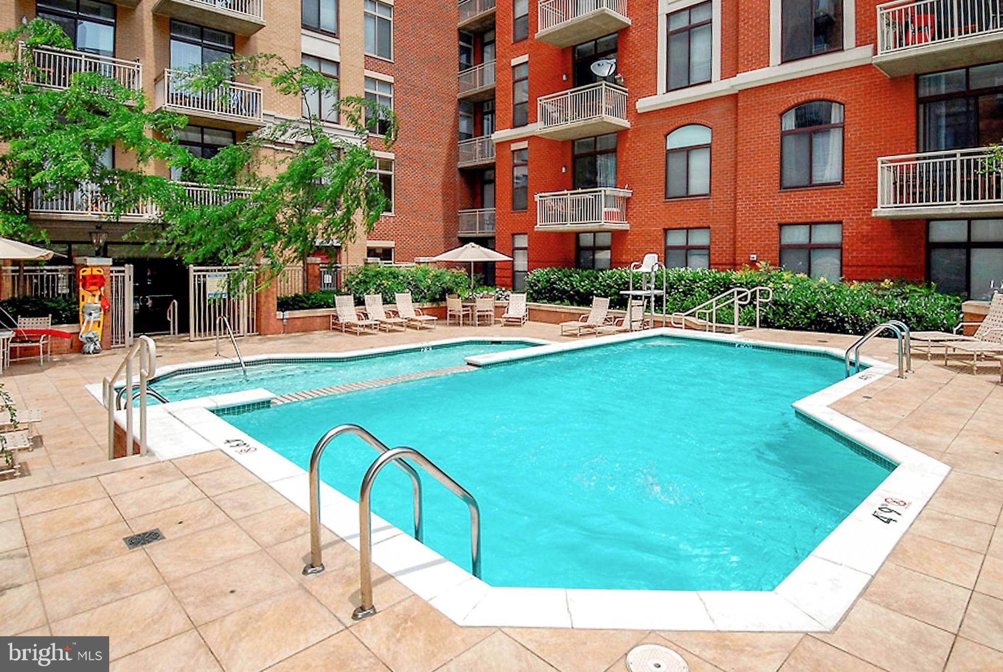 RESIDENCES AT STATION SQUARE - Residential