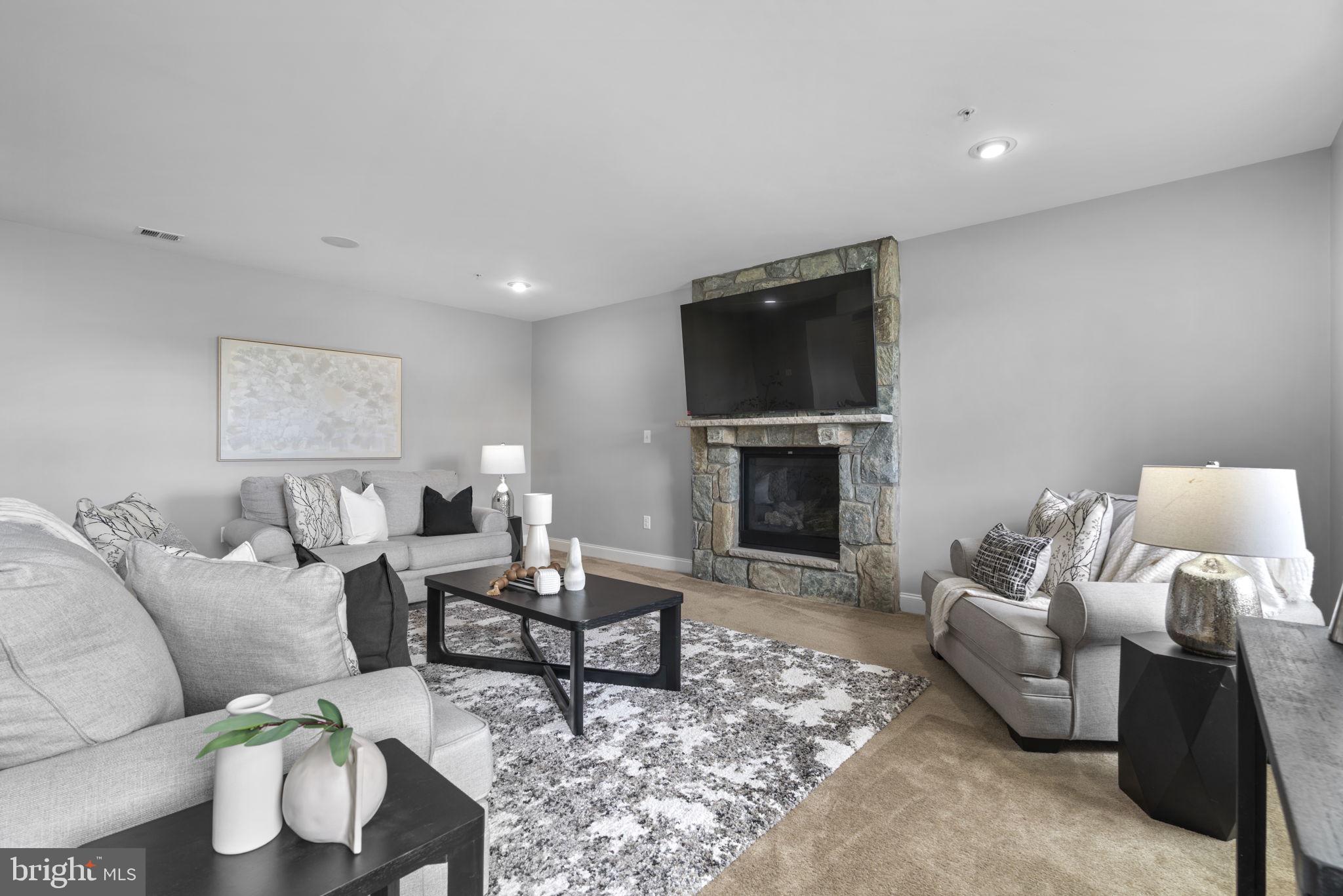 WALNUT CREEK - Residential