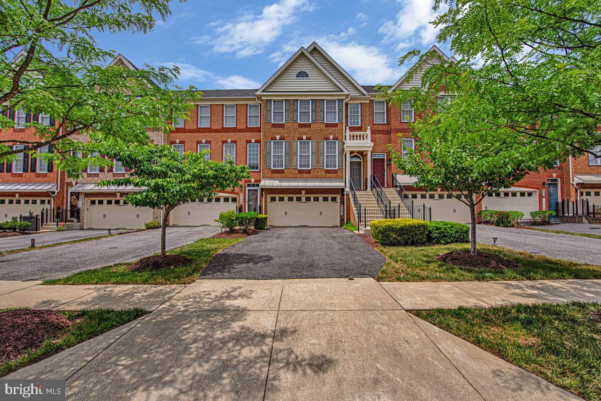 4507 THOROUGHBRED DRIVE