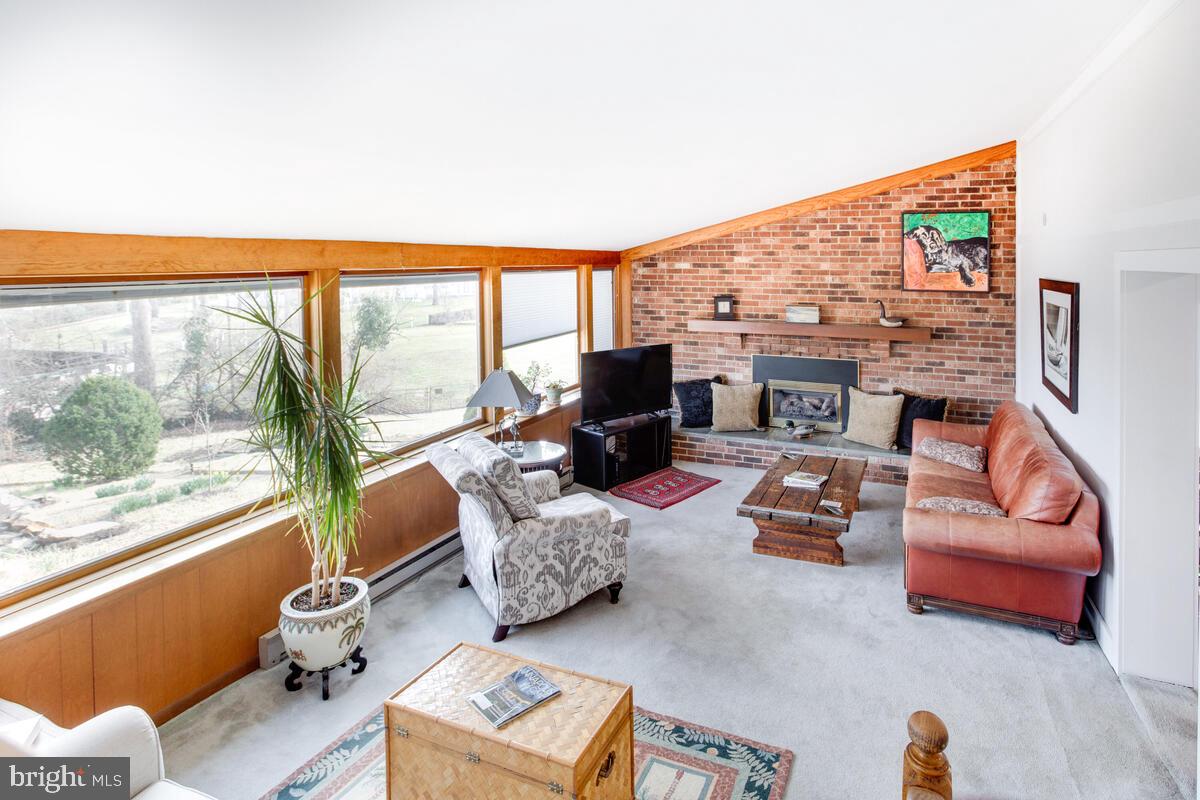 GREENACRES - Residential