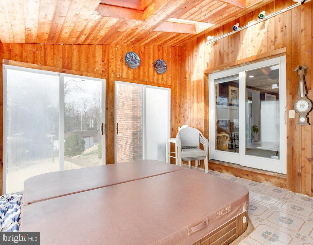 GREENACRES - Residential