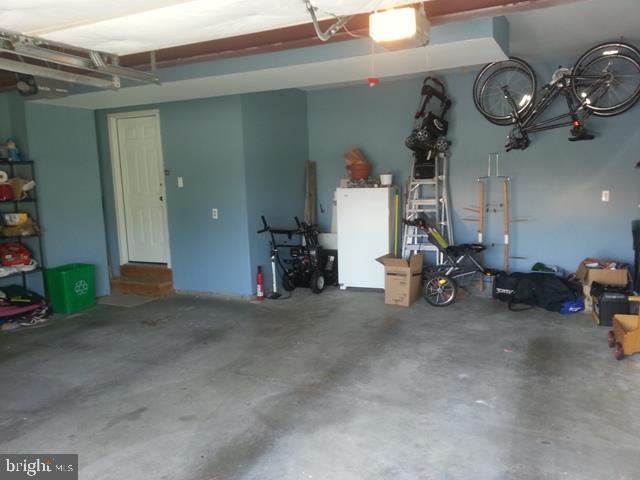 POPLAR SPRINGS - Residential