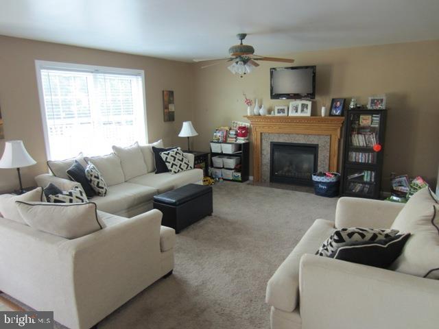 POPLAR SPRINGS - Residential