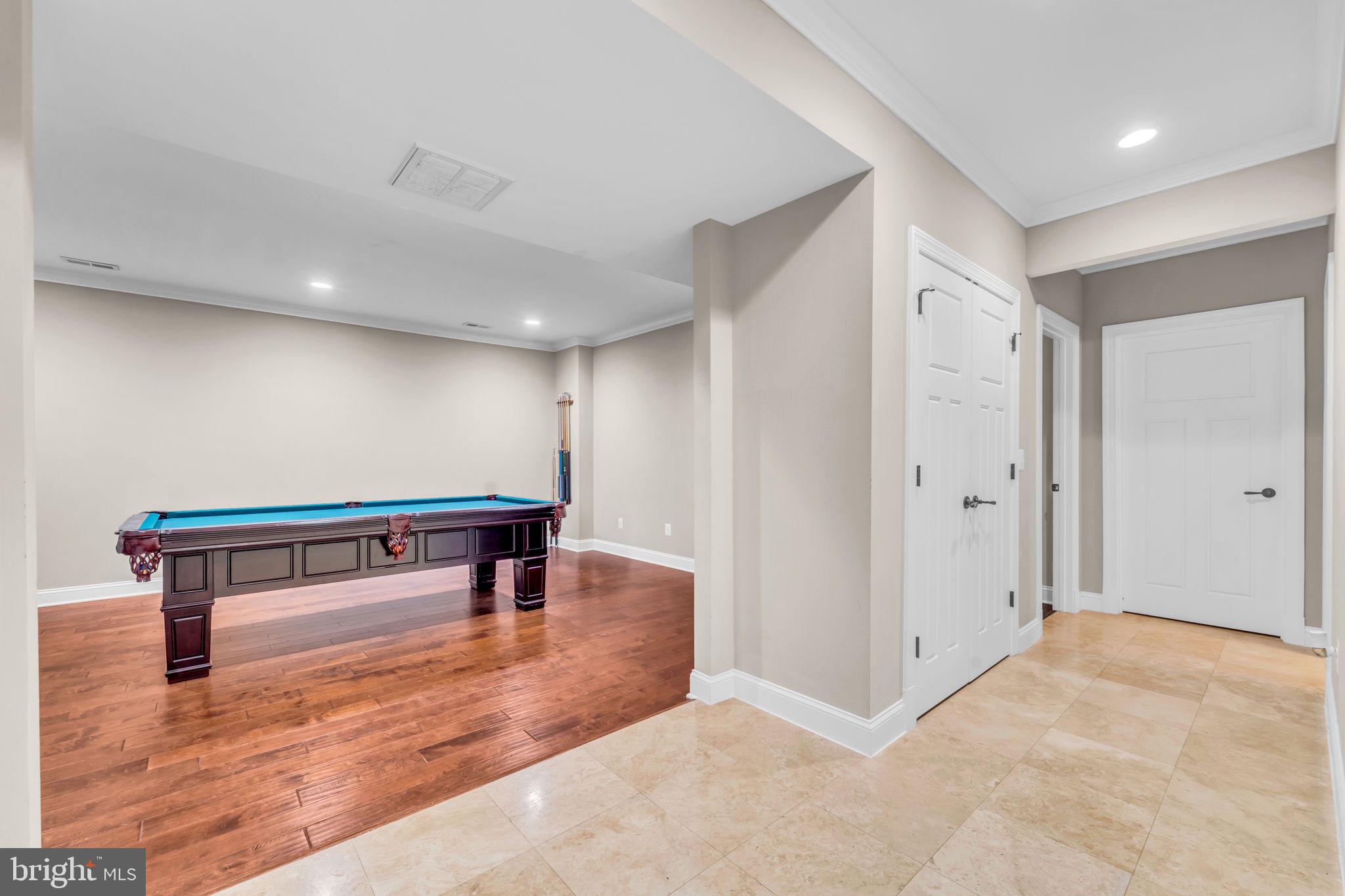 WOODLAND - Residential