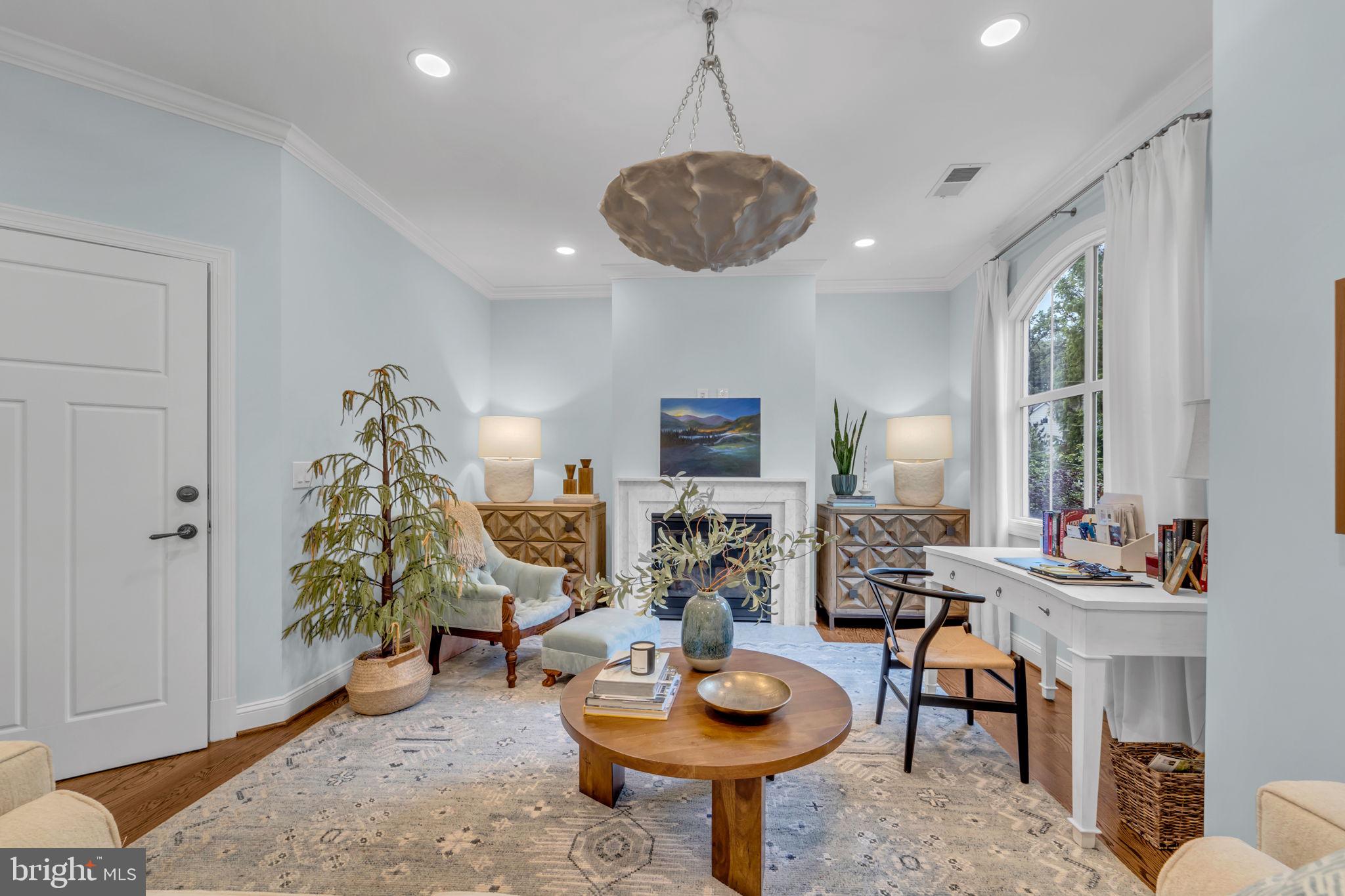 WOODLAND - Residential