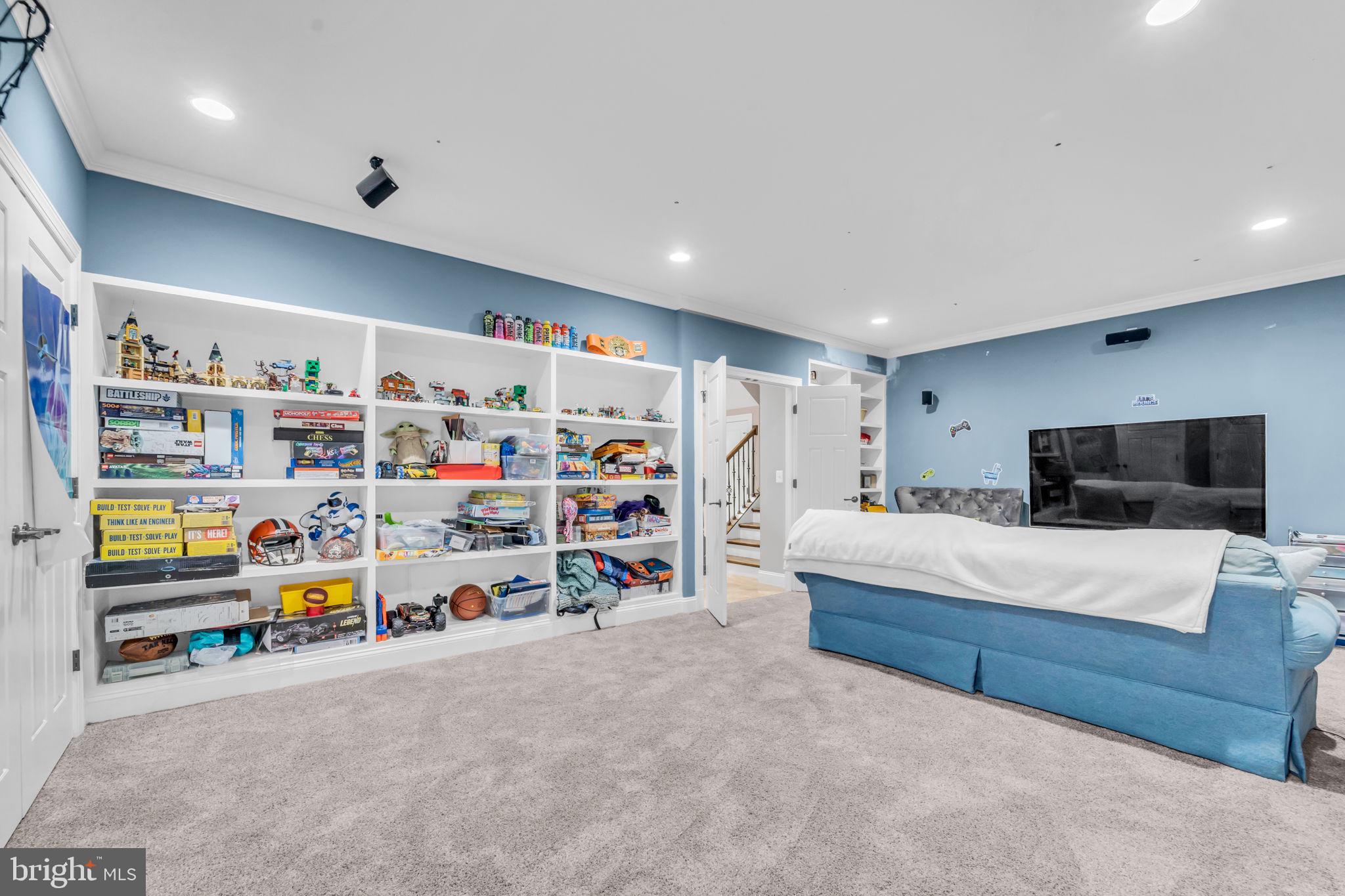 WOODLAND - Residential