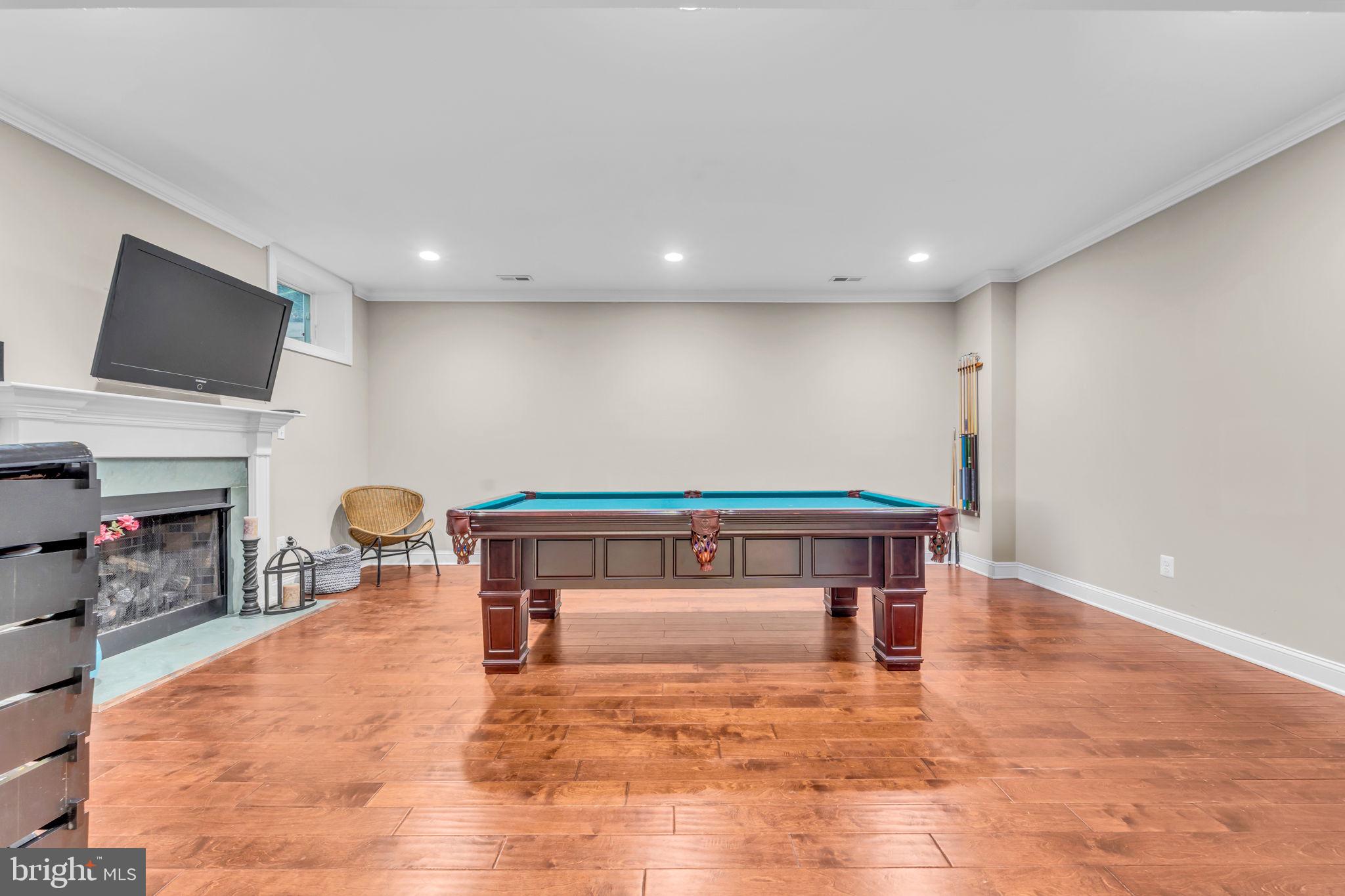 WOODLAND - Residential