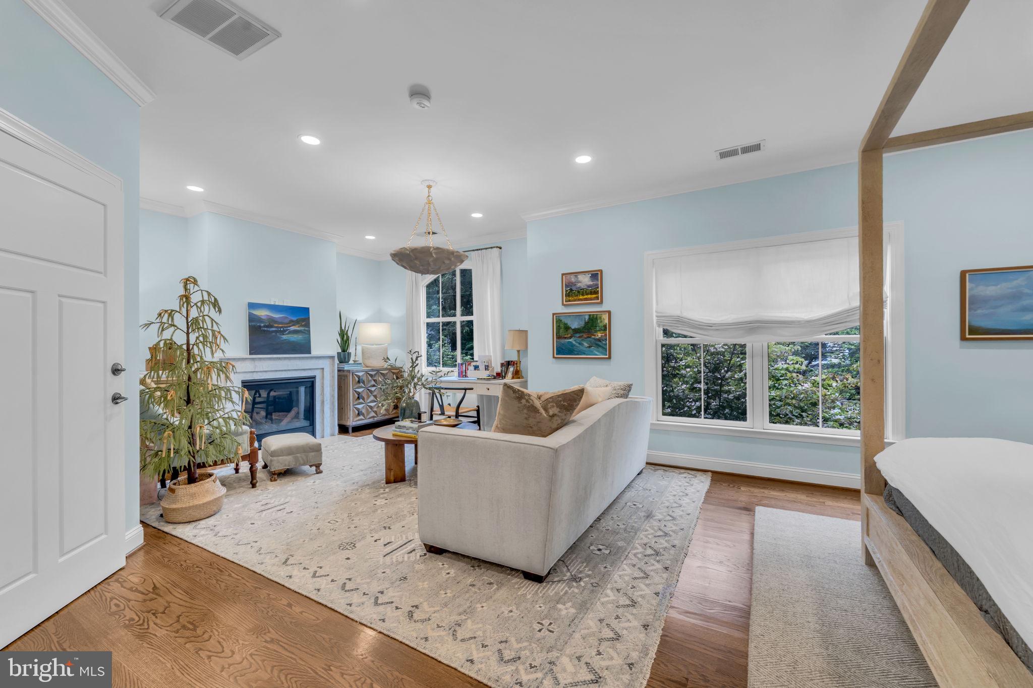 WOODLAND - Residential