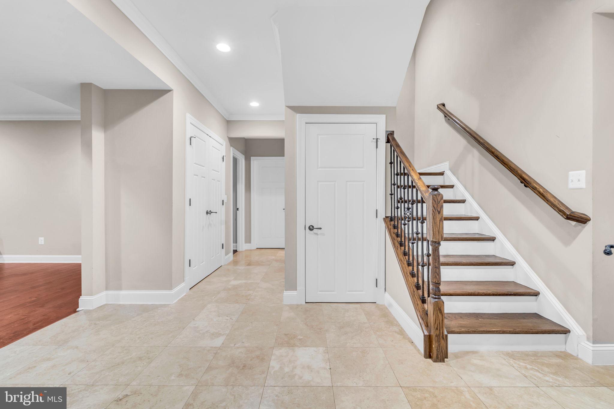 WOODLAND - Residential