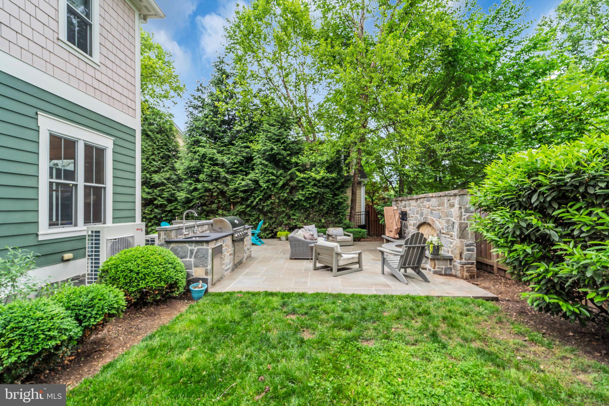 WOODLAND - Residential