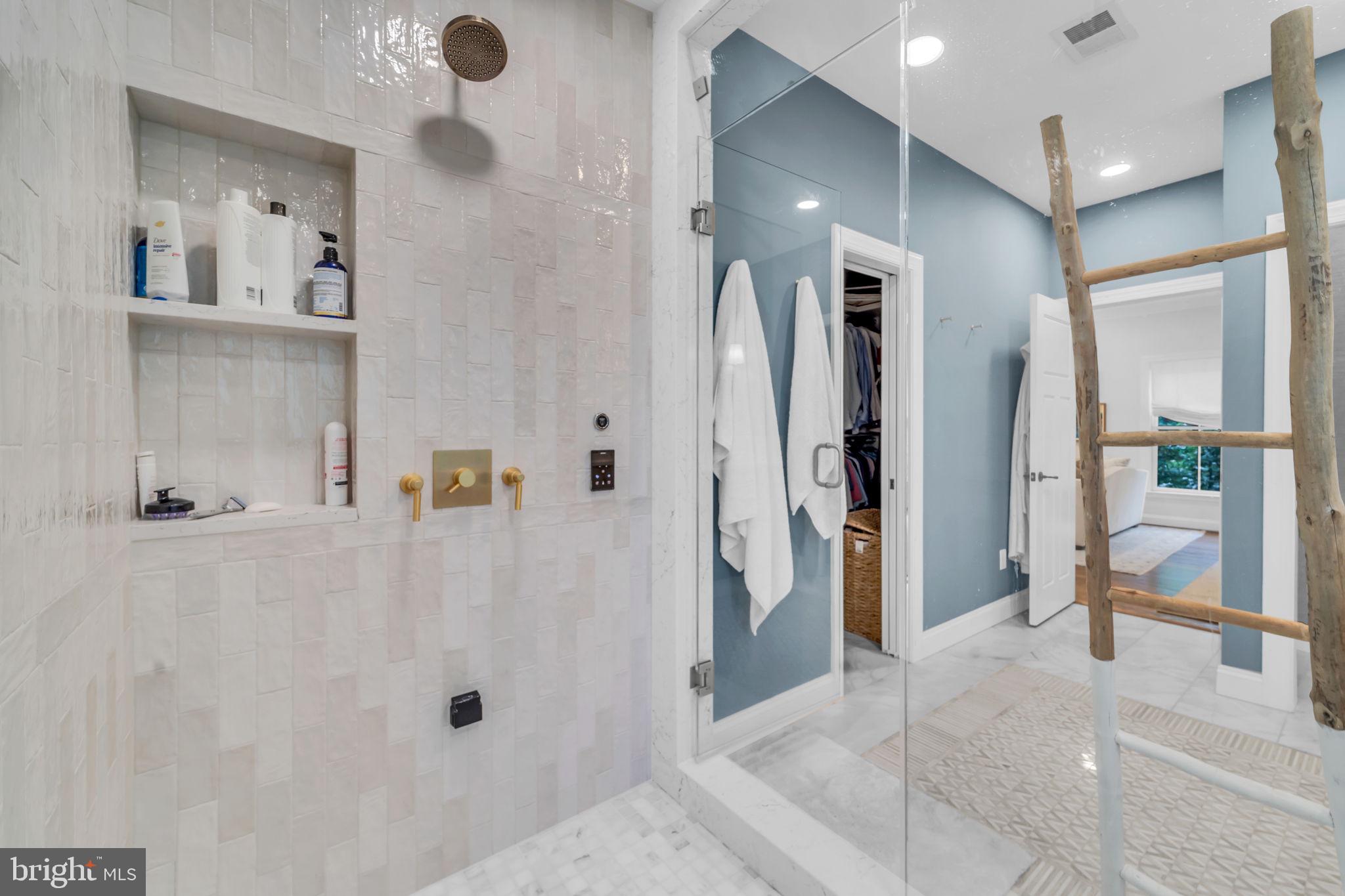 WOODLAND - Residential