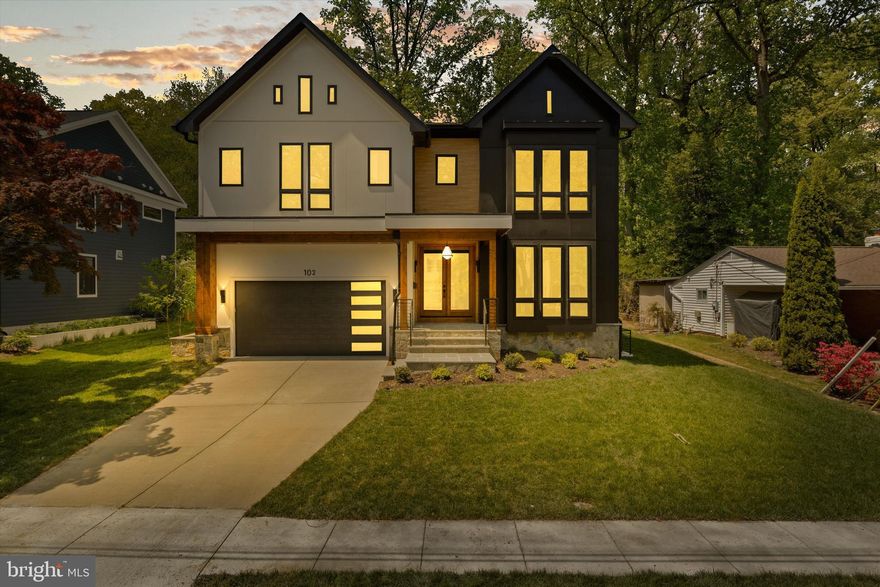 Gorgeous Private 1/4 acre  lot that will feature a Modern Craftsman with a 2-Car garage with over 4000 sf on the main/upper level with 5549 square feet of finished exquisite craftsmanship! Open and Inviting Main level with a OVERSIZED Family room and SEPARATE Library w/ FULL Bath ! Upper level will boast 3 generous bright secondary bedrooms all w/ LARGE walk-in closet's & full Bath. HUGE Master Suite w/ Spa Bathroom and His & Hers Walk- in Closets with Built-ins. Lower level Recreation room with Large wet bar & Media room! Separate in-law suite w/bedroom & full bath! There is still time to customize features/options and work side by side with the designer to match this home to your lifestyle. Delivery Spring 2024

**Pictures are from builders past project*****