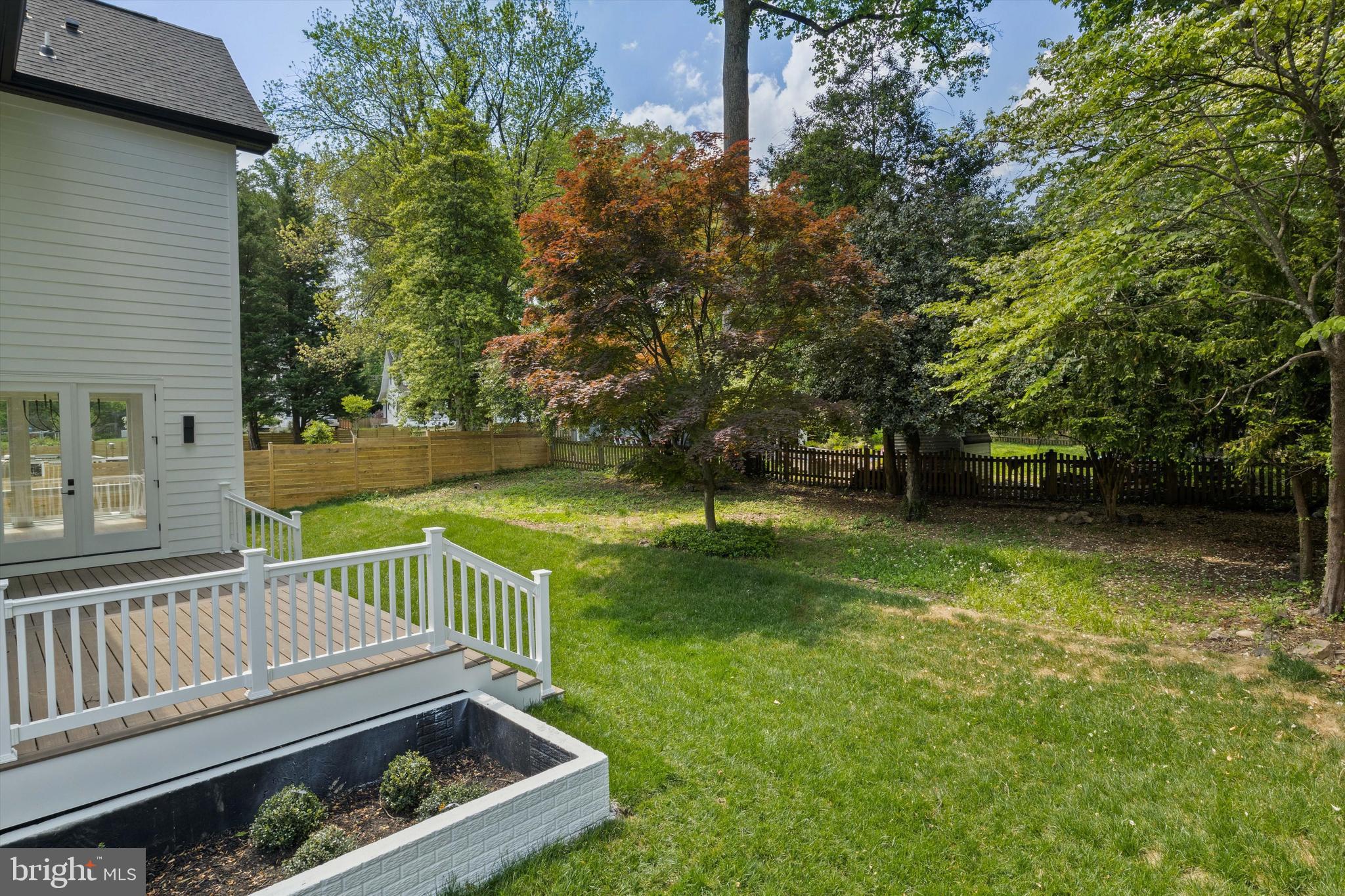 VIENNA WOODS - Residential