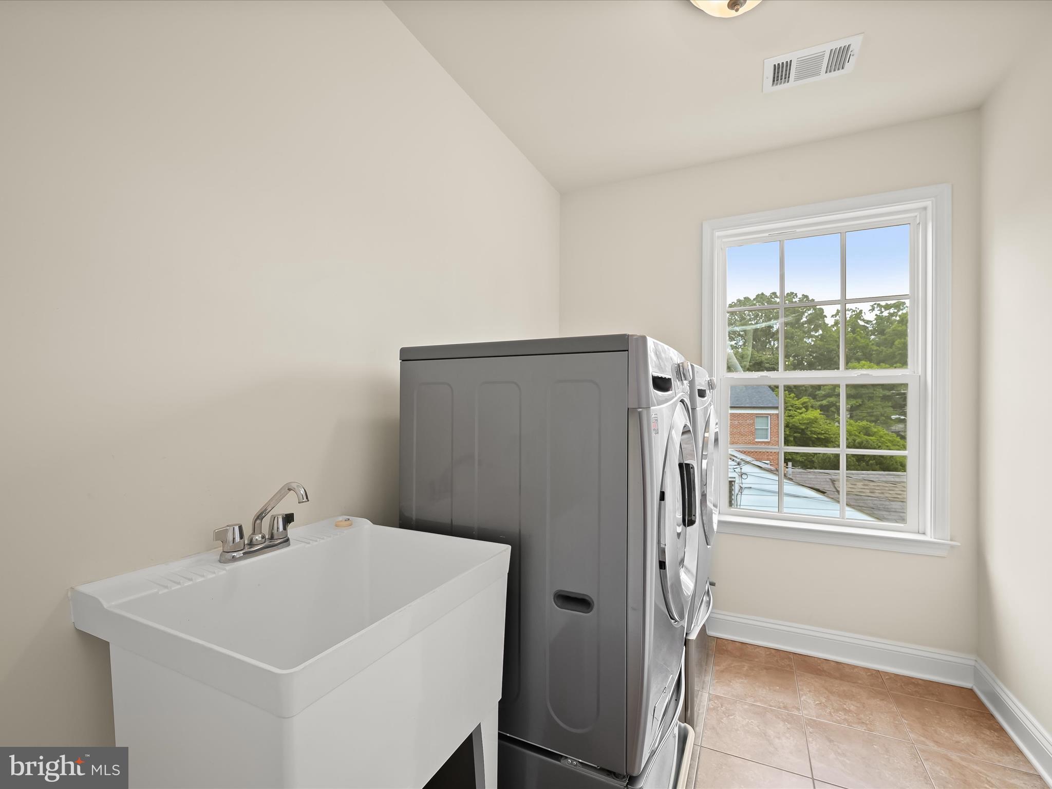 BRADMOOR - Residential