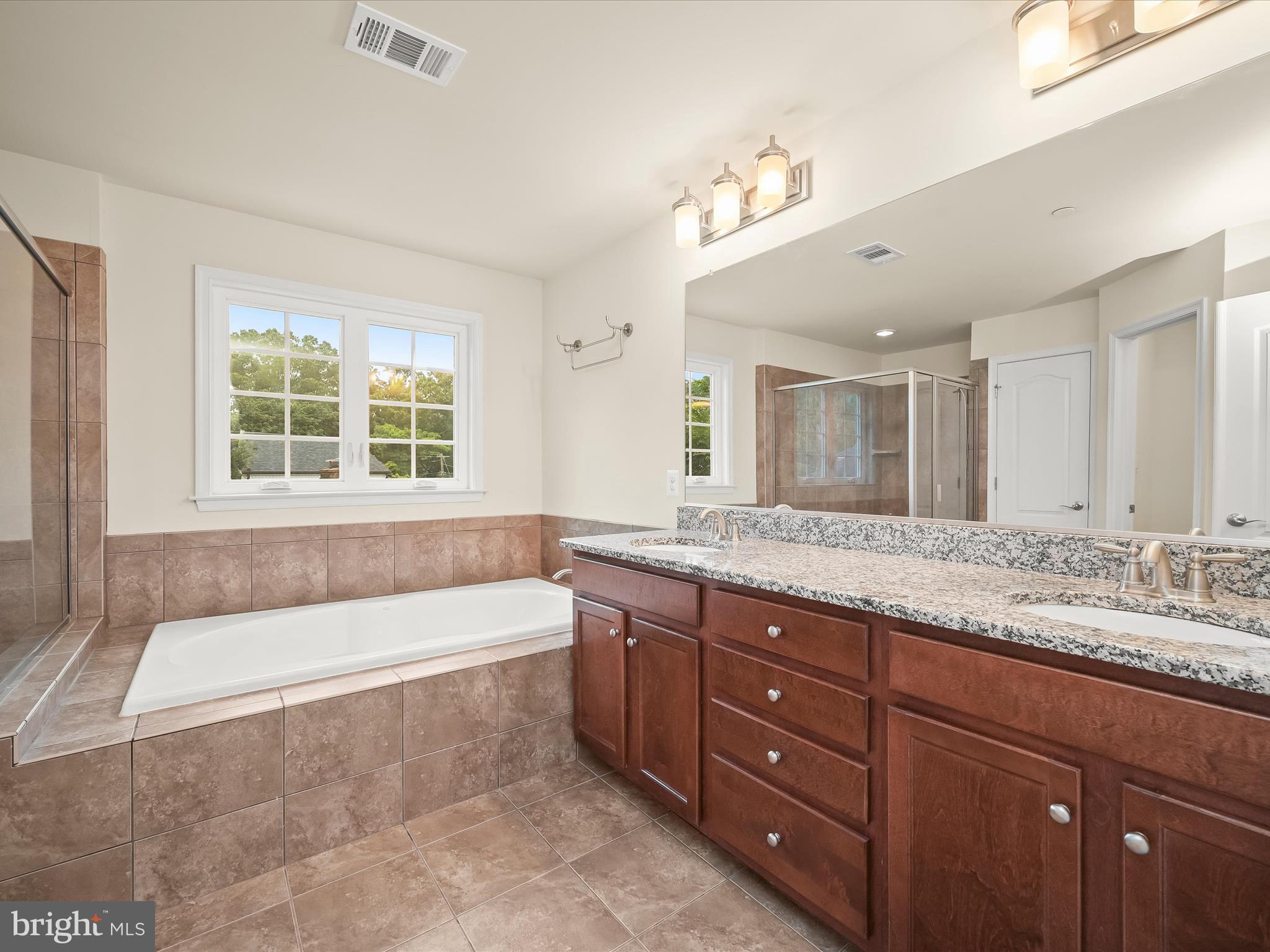 BRADMOOR - Residential