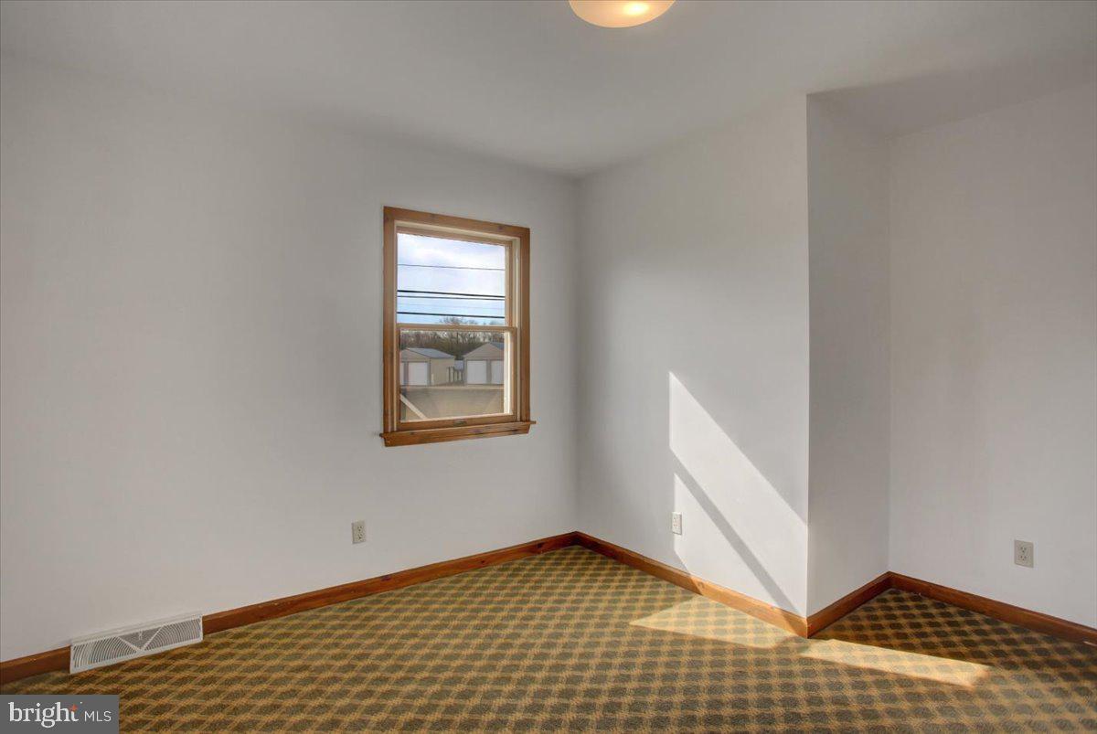 SHIPPENSBURG WEST END - Residential