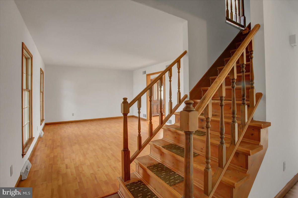 SHIPPENSBURG WEST END - Residential