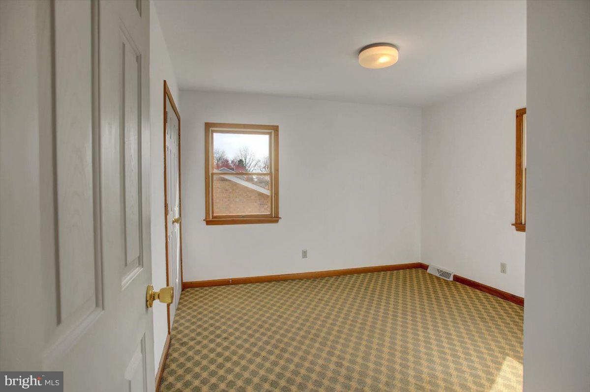 SHIPPENSBURG WEST END - Residential