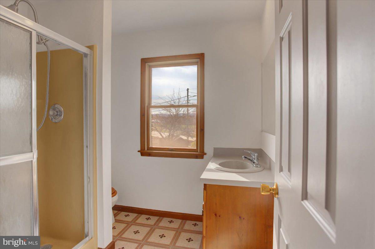 SHIPPENSBURG WEST END - Residential