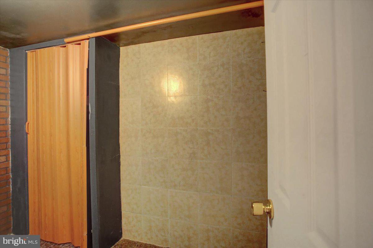 SHIPPENSBURG WEST END - Residential