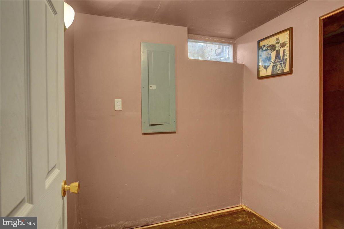 SHIPPENSBURG WEST END - Residential