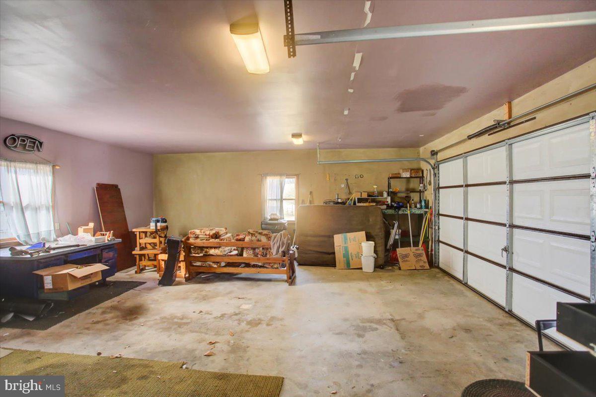 SHIPPENSBURG WEST END - Residential