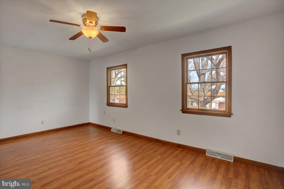 SHIPPENSBURG WEST END - Residential