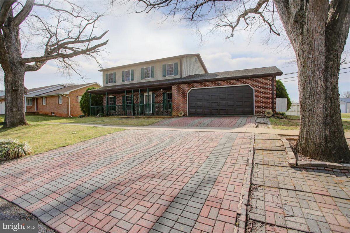 SHIPPENSBURG WEST END - Residential