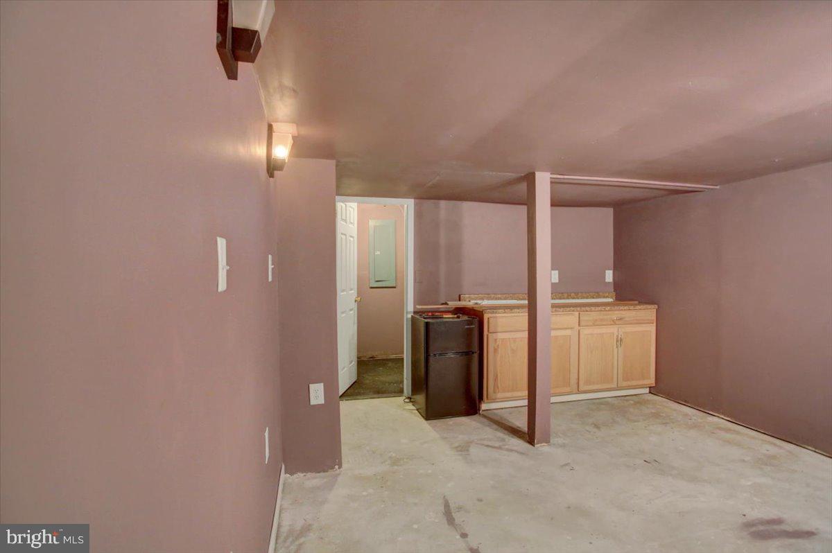 SHIPPENSBURG WEST END - Residential