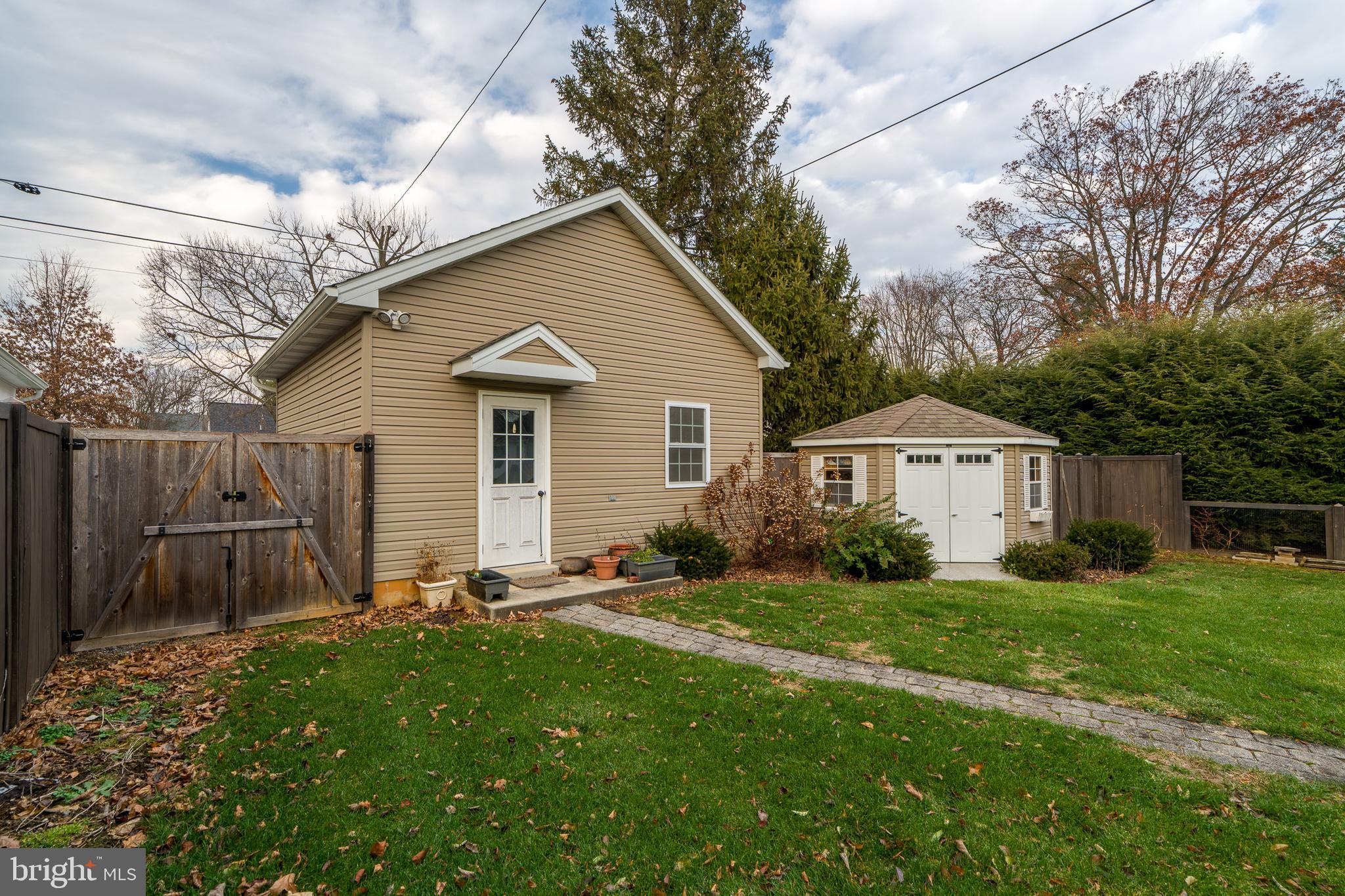 LITITZ BOROUGH - Residential