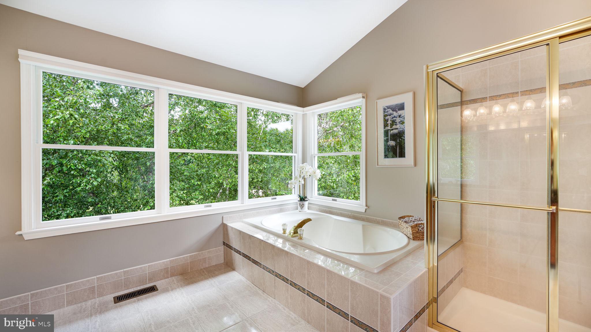 FOX HILL FARMS - Residential