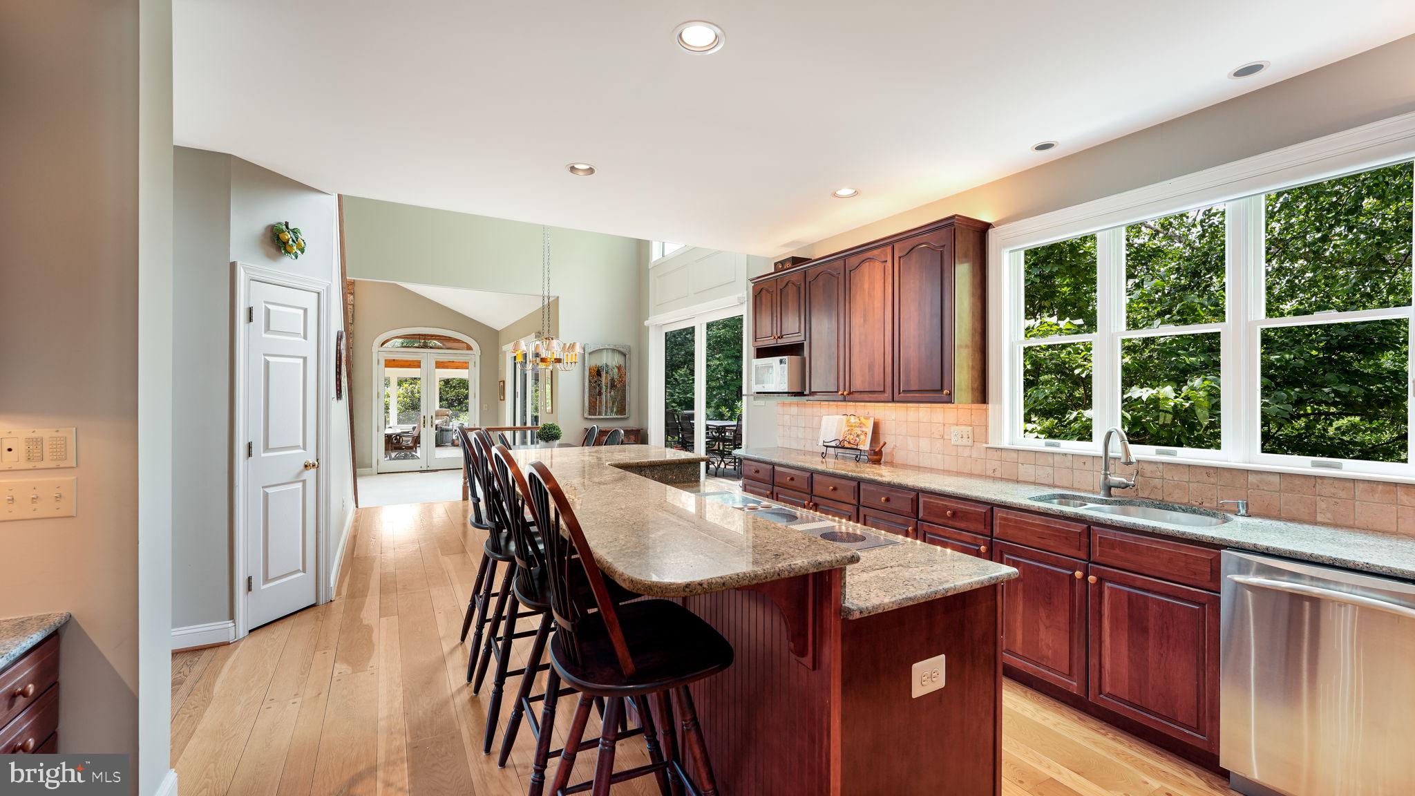 FOX HILL FARMS - Residential