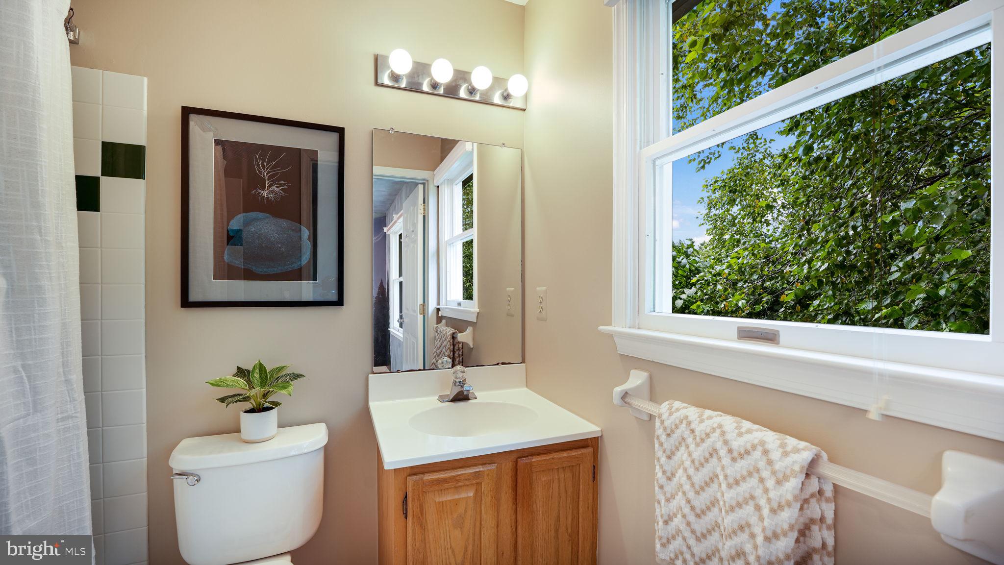 FOX HILL FARMS - Residential