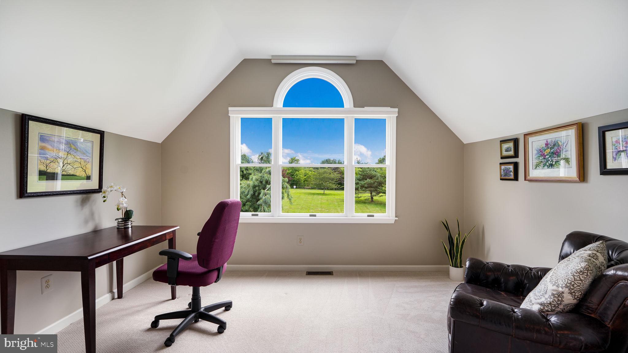 FOX HILL FARMS - Residential