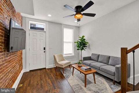 Townhouse For Rent - 2 W Barney Street #1<br/> Baltimore City County, BALTIMORE, MD 21230