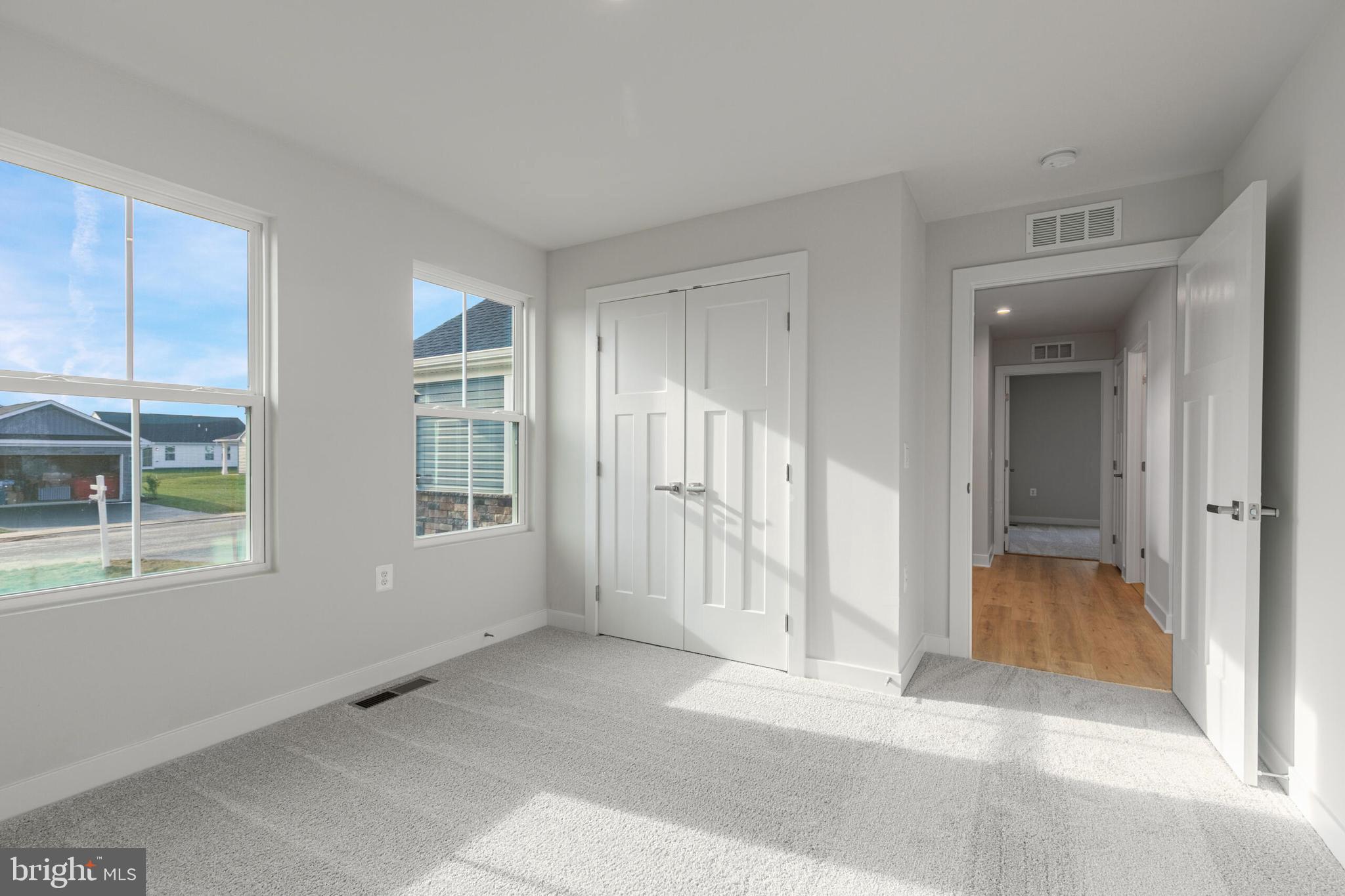 CARDINAL POINTE - Residential