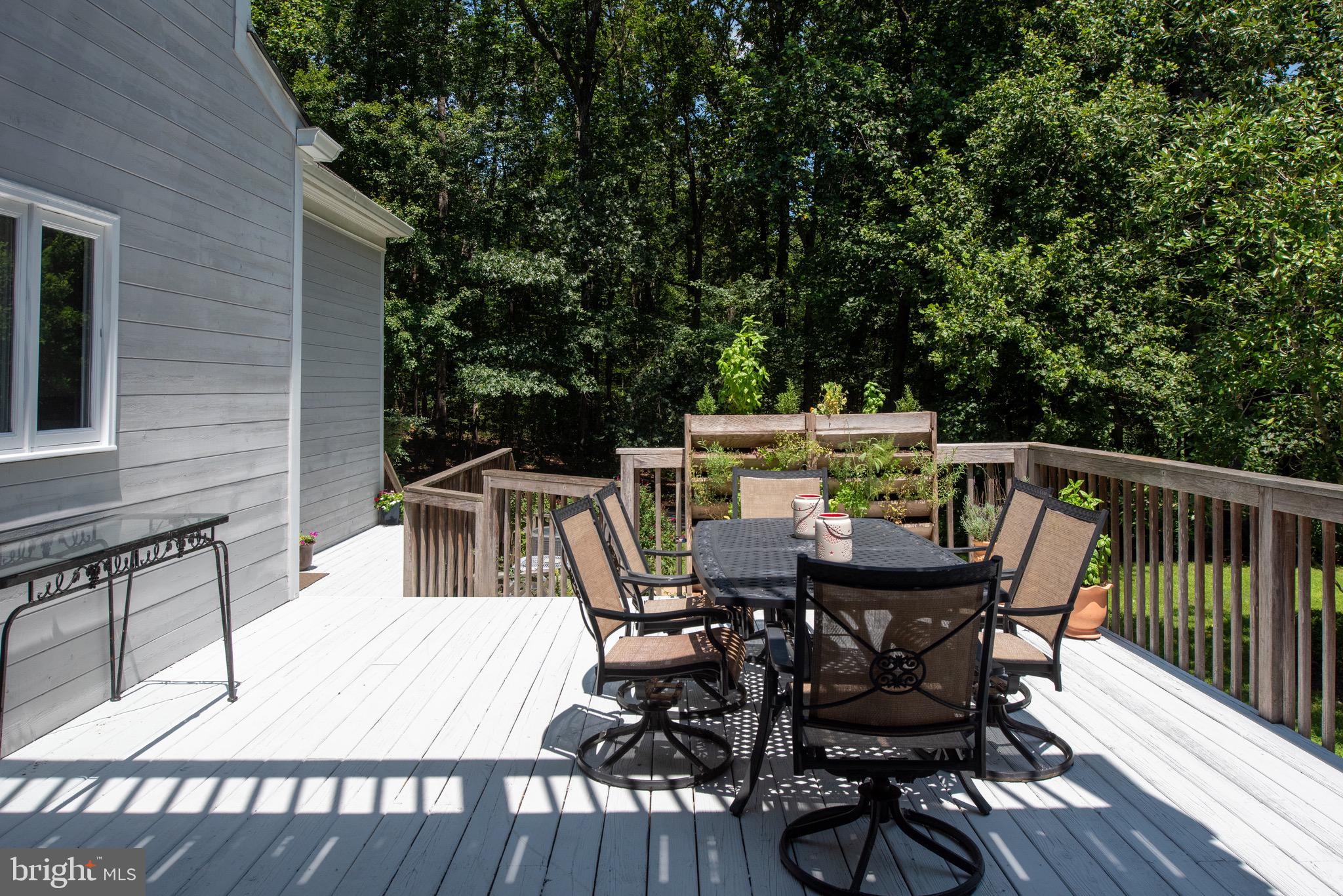 DOMINION HUNT ESTS - Residential